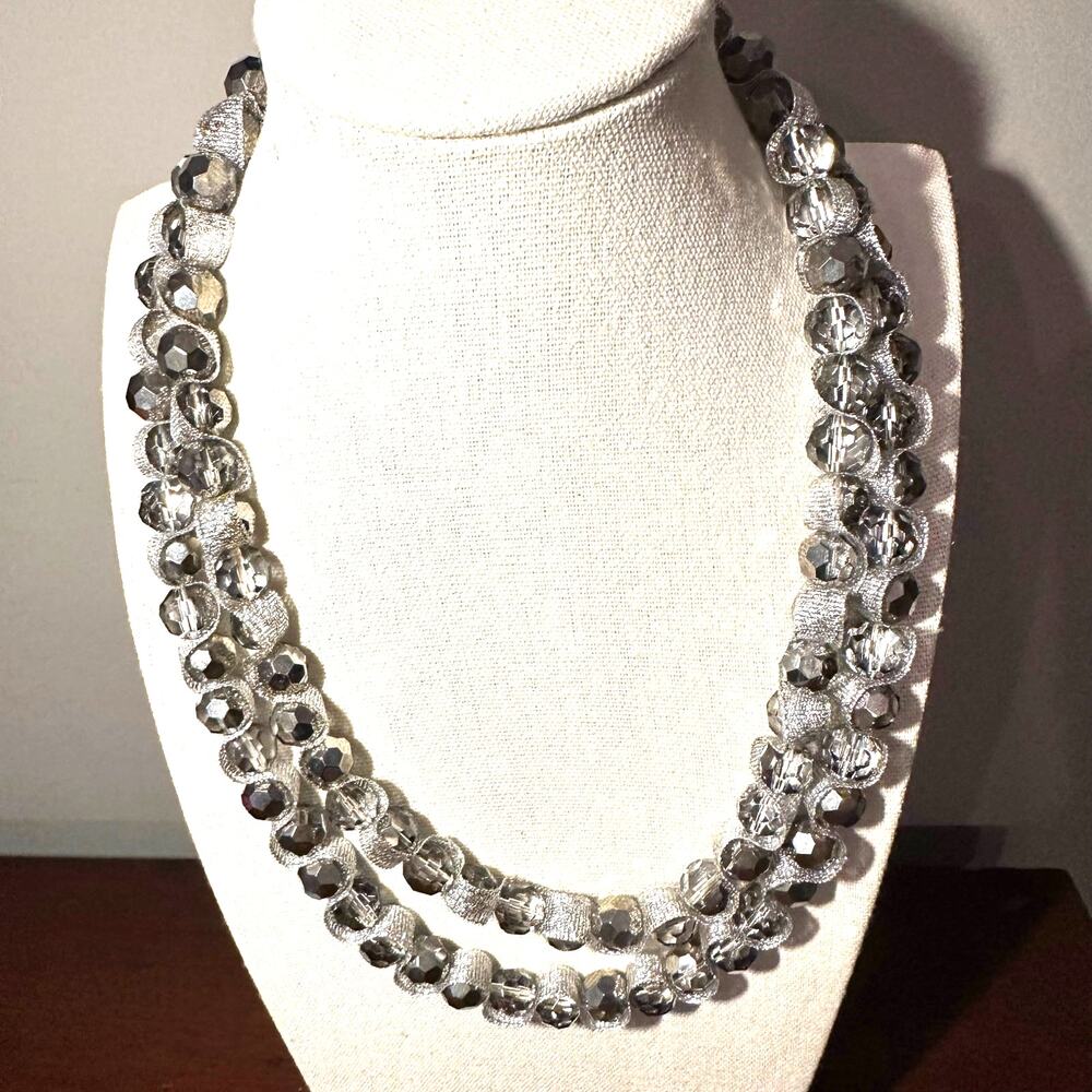 Loft Ribbon Necklace Long Pewter Silver Gray Faceted Beaded Beads Preppy 80s 90s